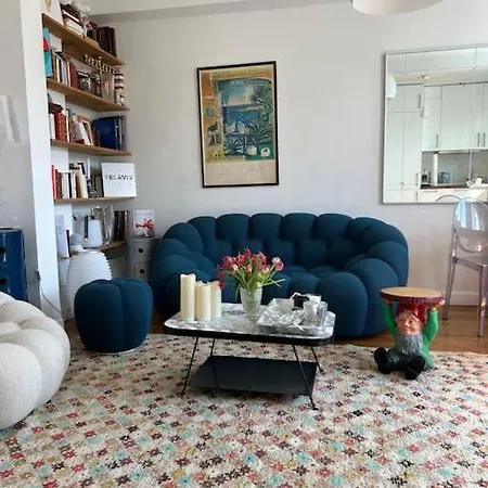 De Charme Avec Terrasse Apartment *